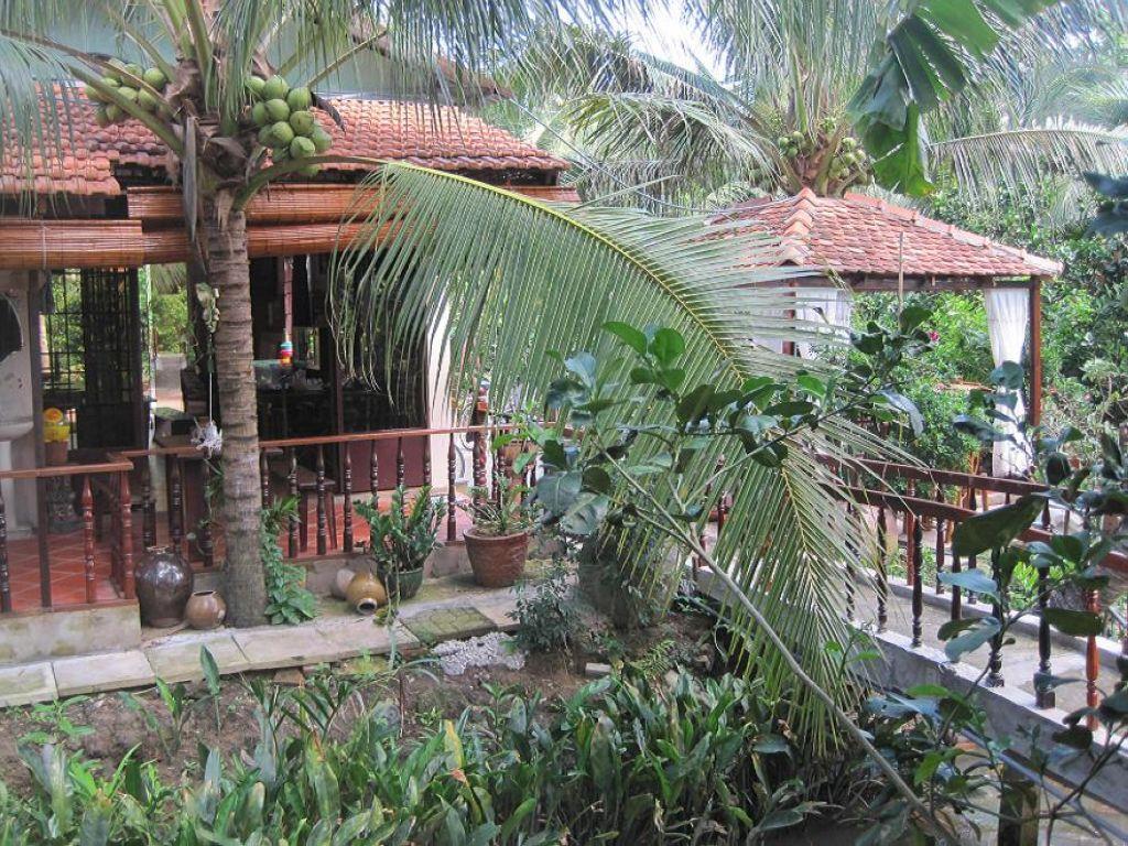 Charming Countryside Homestay Ben Tre Exterior photo